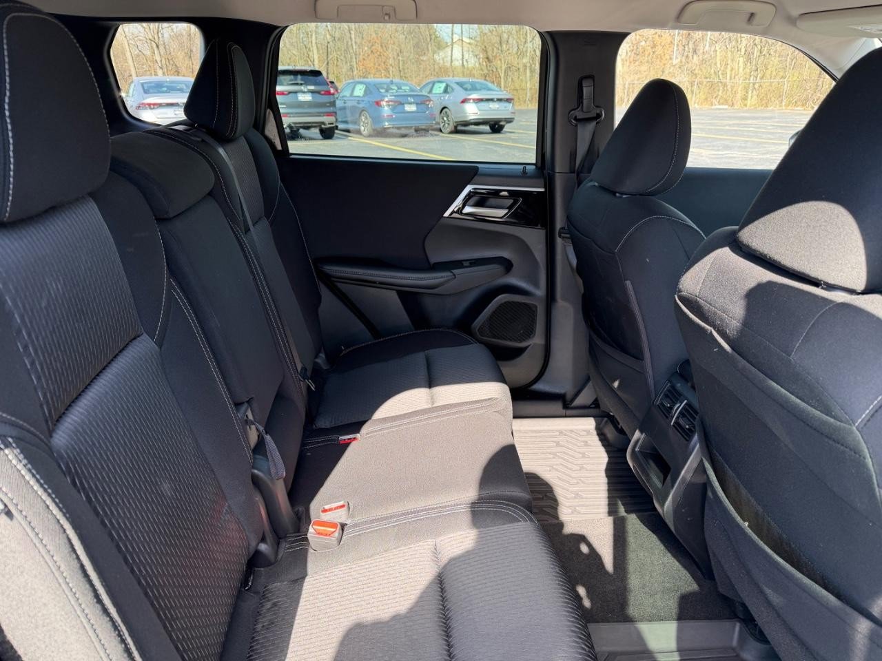 Used 2022 Mitsubishi Outlander ES image 8