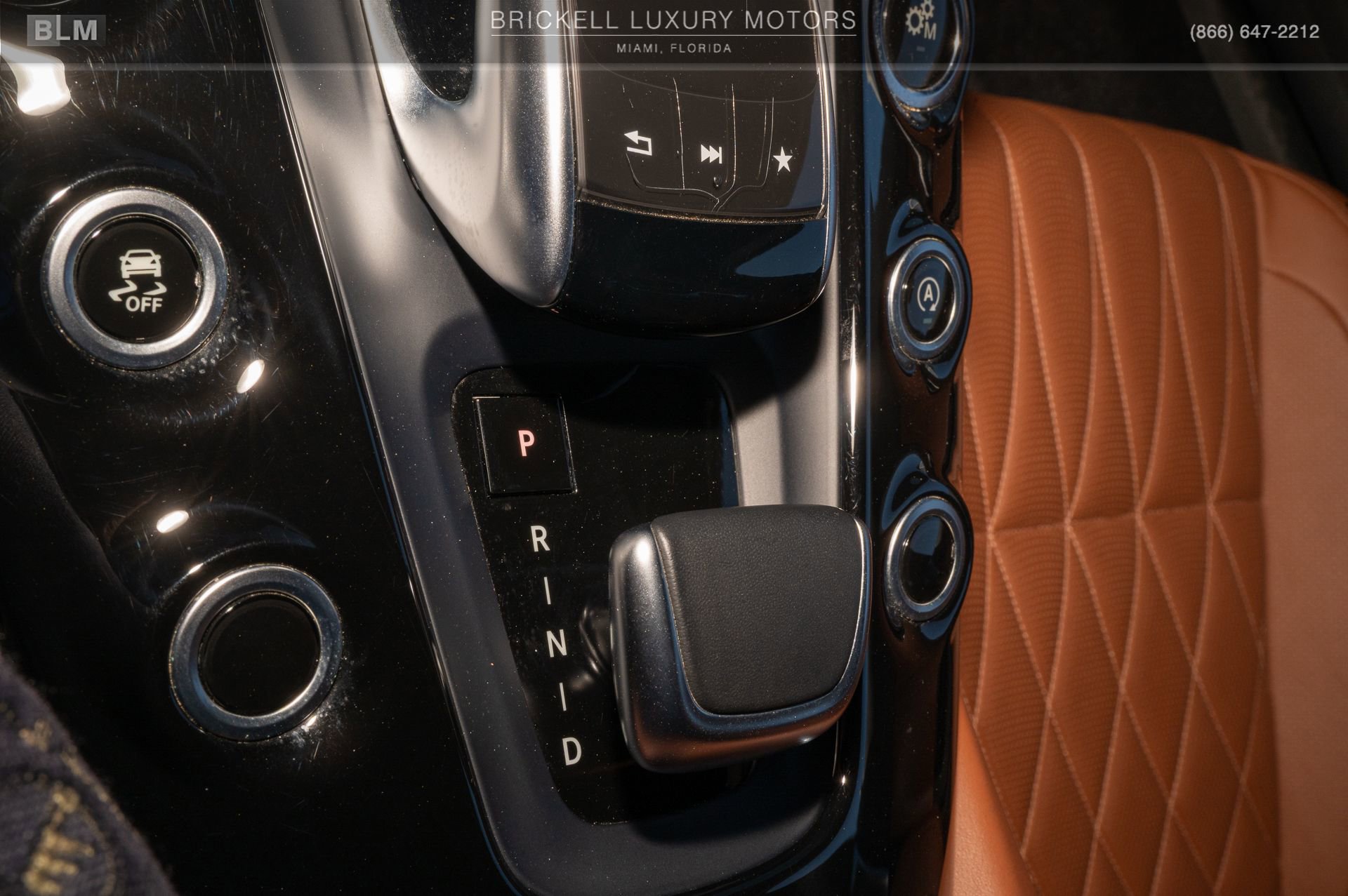 Used 2018 Mercedes-Benz AMG GT Roadster image 25