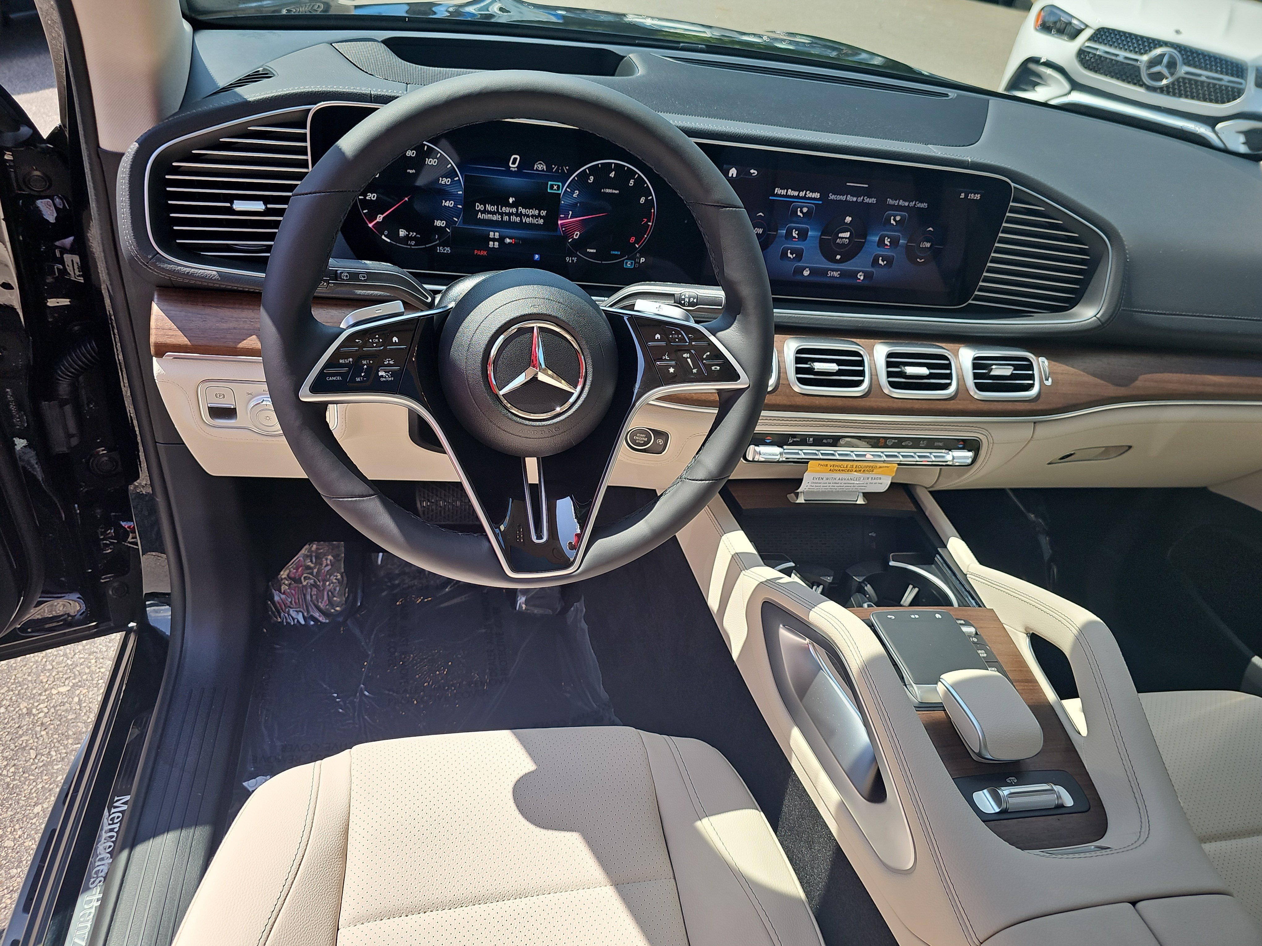 New 2026 Mercedes-Benz GLS 450 4MATIC image 18