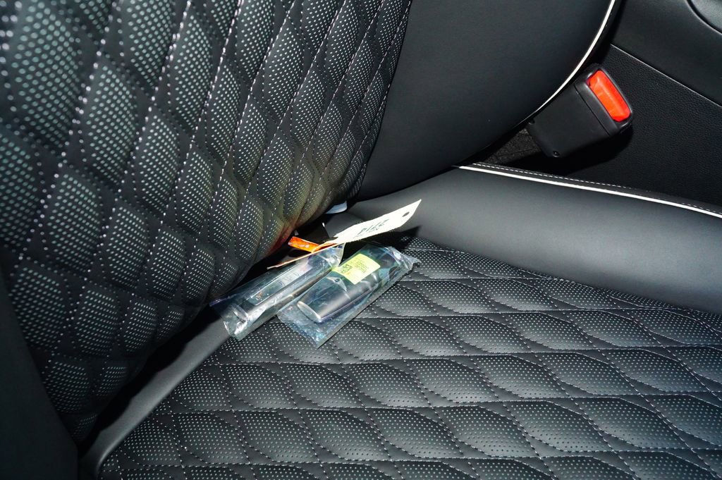 Certified 2025 Genesis GV70 3.5T Sport w/ Sport Advanced Package image 26