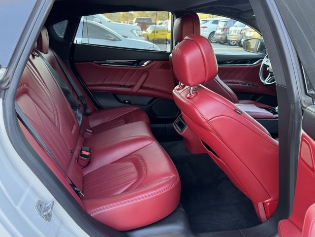 Used 2019 Maserati Quattroporte S image 11