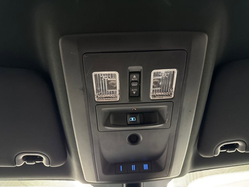 Used 2017 RAM 2500 Power Wagon w/ Leather & Luxury Group image 28