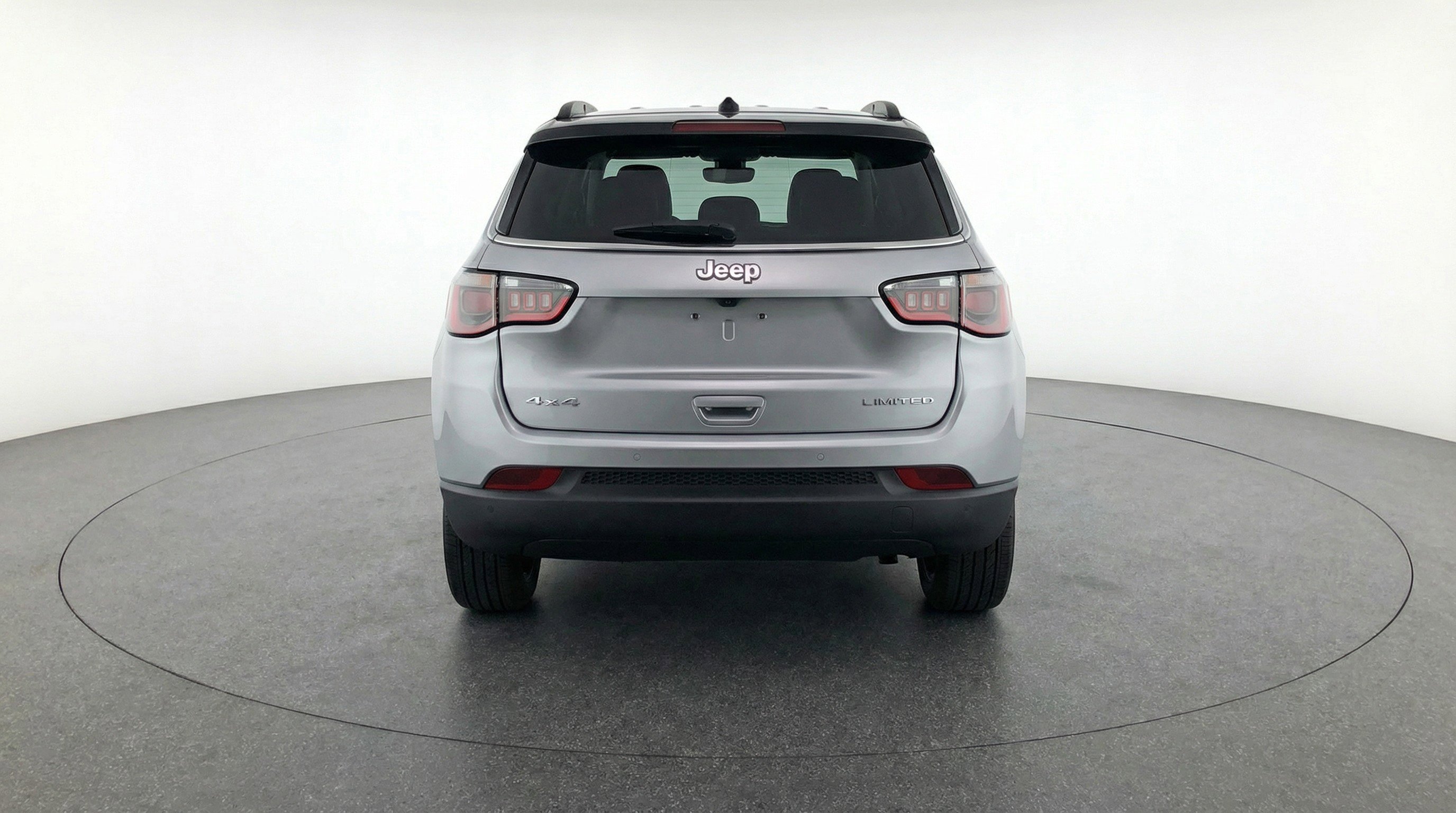 Used 2025 Jeep Compass Limited image 7