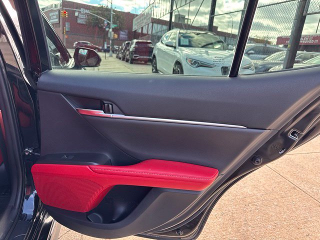 Used 2021 Toyota Camry XSE FWD image 28