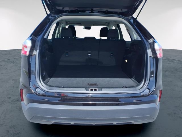 Used 2022 Ford Edge SE image 9