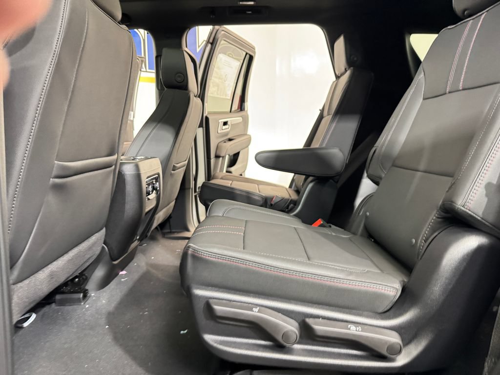 New 2026 Chevrolet Tahoe RST w/ RST Capability Package AWD/4WD image 13