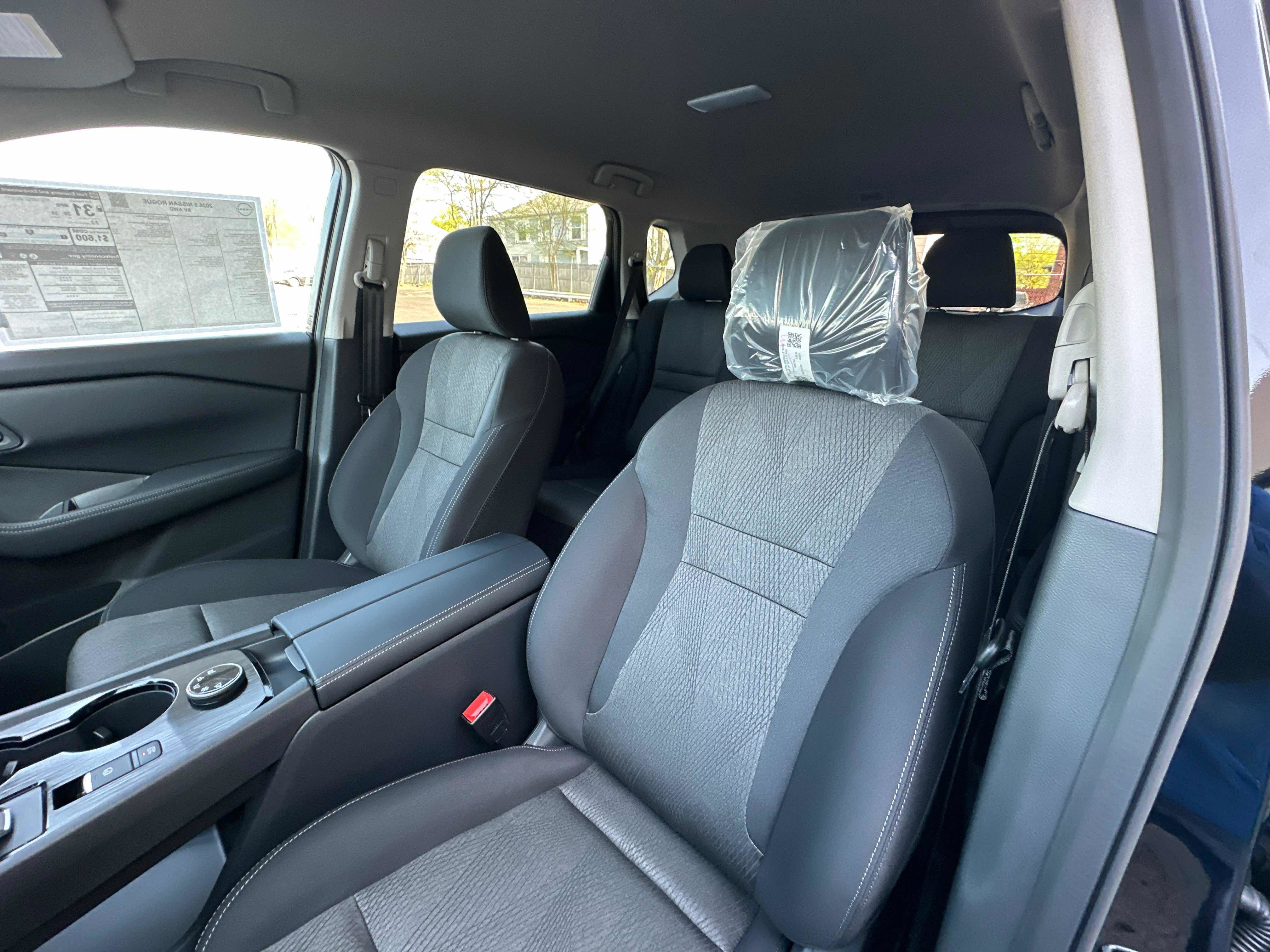 New 2026 Nissan Rogue SV w/ Cold Weather Package AWD/4WD image 25
