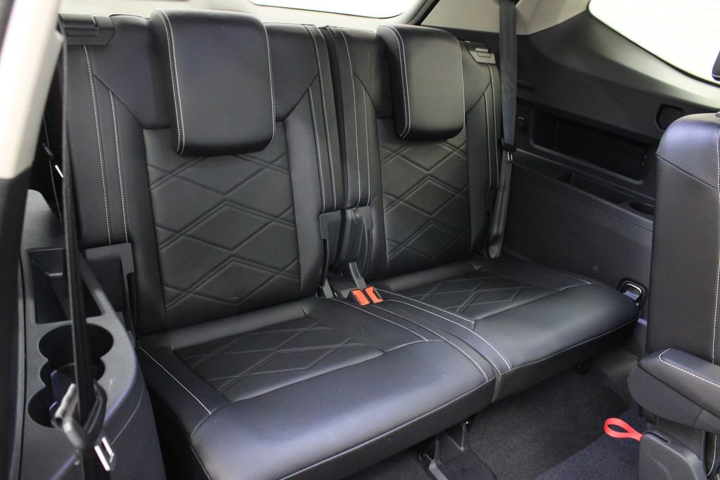 Certified 2024 Volkswagen Atlas SE FWD image 19