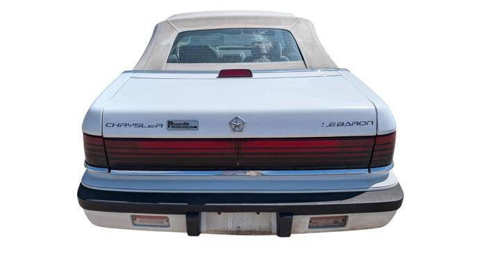 Used 1992 Chrysler LeBaron Convertible FWD image 4