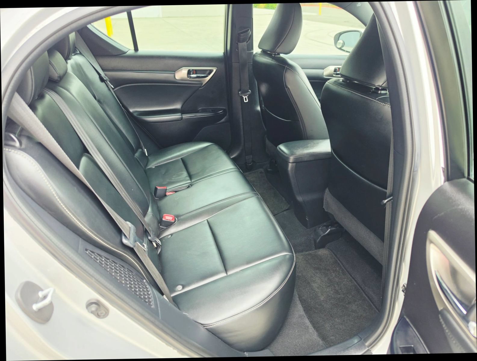 Used 2016 Lexus CT 200h FWD image 12