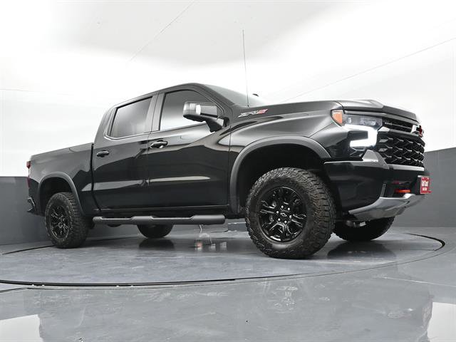 Used 2024 Chevrolet Silverado 1500 ZR2 w/ Technology Package AWD/4WD image 31