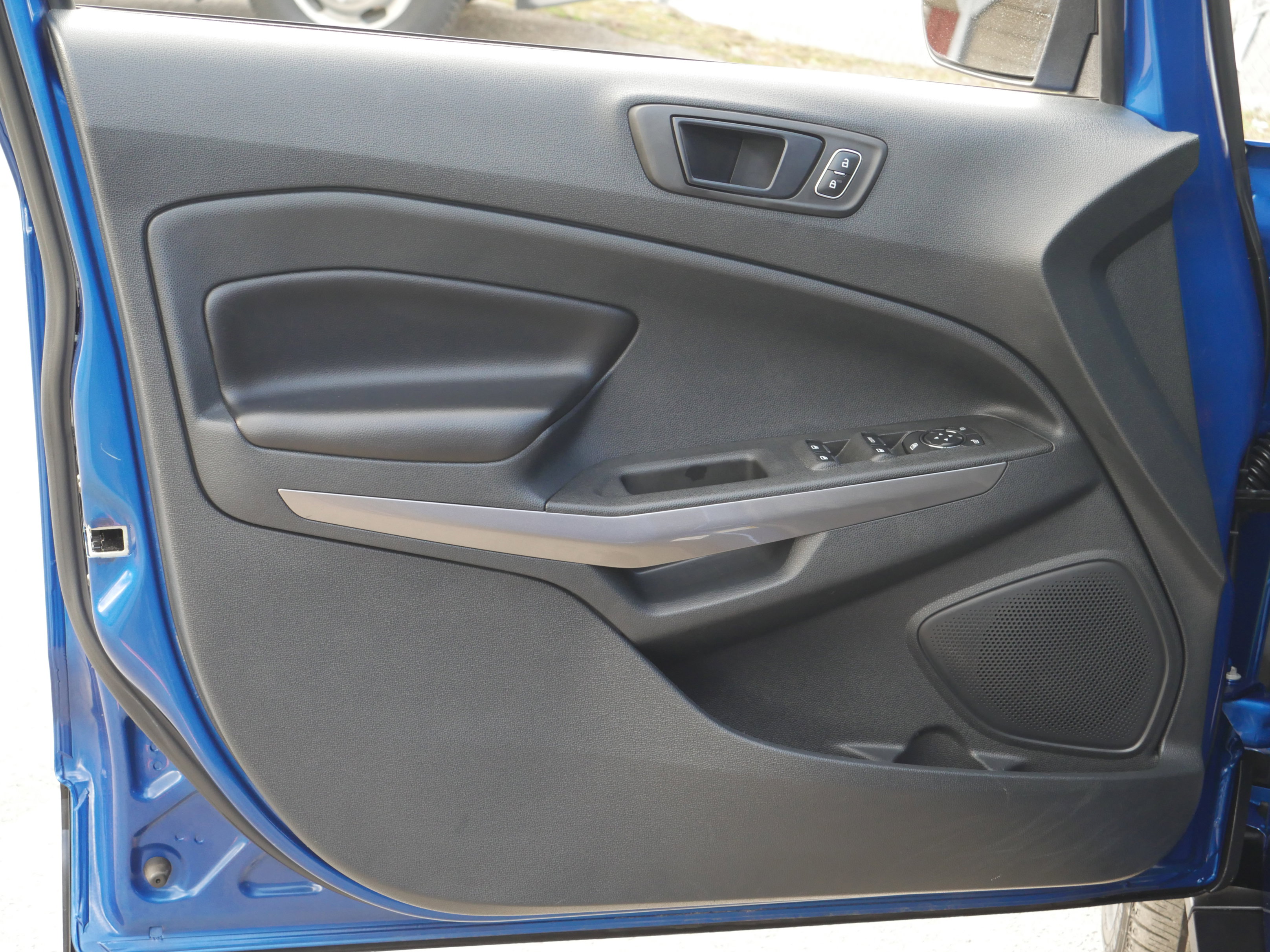 Used 2019 Ford EcoSport SES image 32