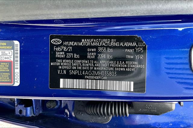 Used 2021 Hyundai Elantra SE FWD image 19