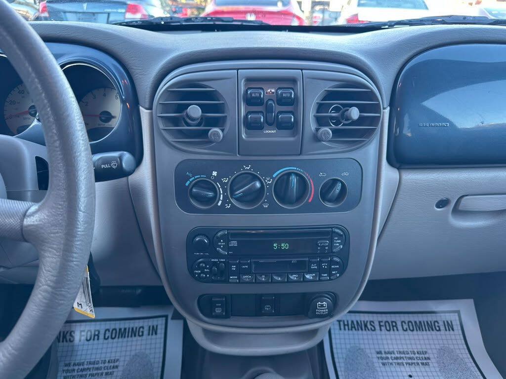 Used 2002 Chrysler PT Cruiser Touring FWD image 16