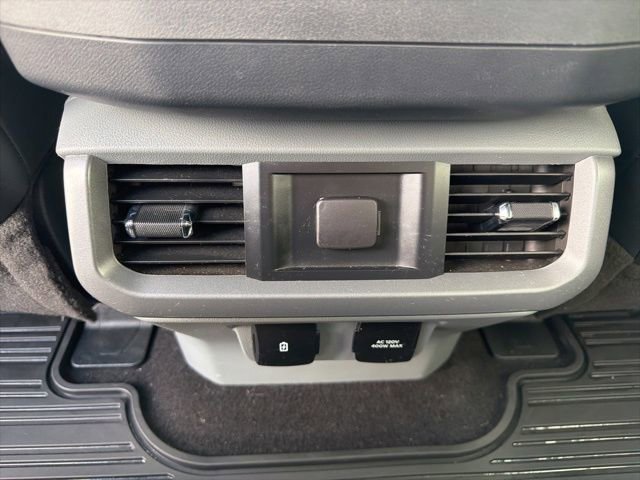 Certified 2021 Ford F150 Lariat w/ Max Trailer Tow Package AWD/4WD image 18