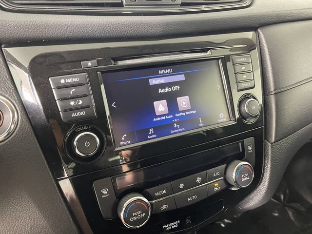 Used 2018 Nissan Rogue SV AWD/4WD image 7
