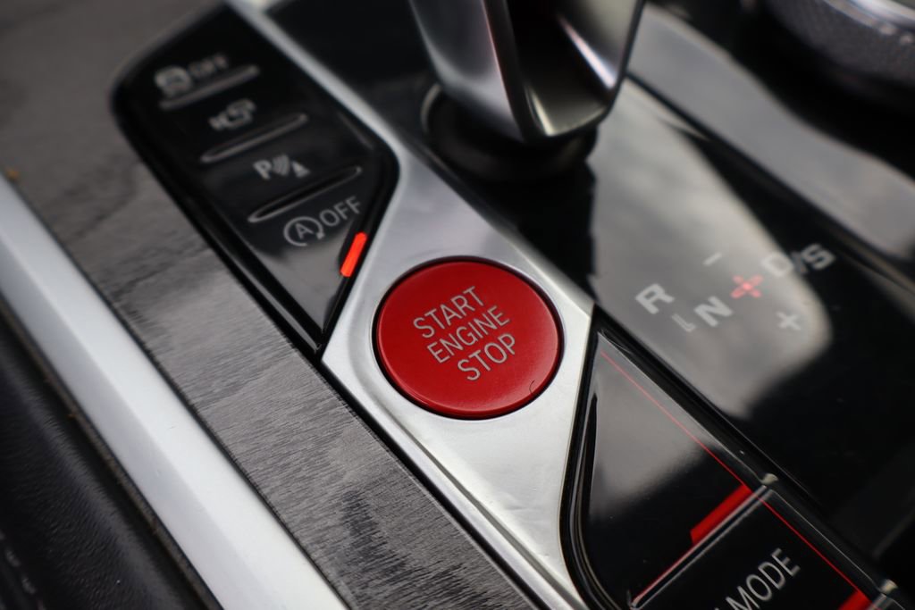 Used 2020 BMW M8 Convertible w/ Driving Assistance Package image 23