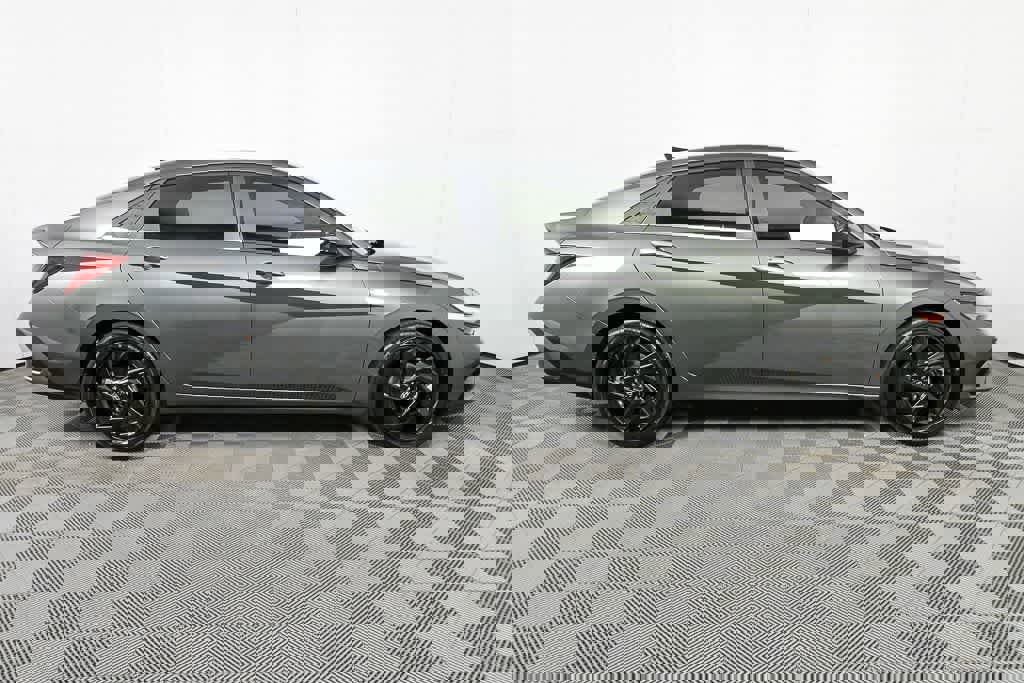 New 2026 Hyundai Elantra SEL Sport Premium image 5