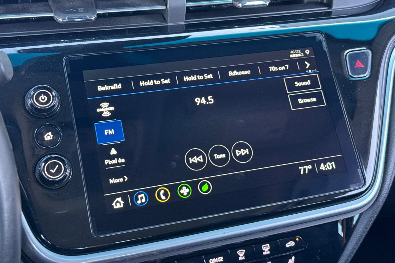 Used 2023 Chevrolet Bolt LT w/ Infotainment Package FWD image 26