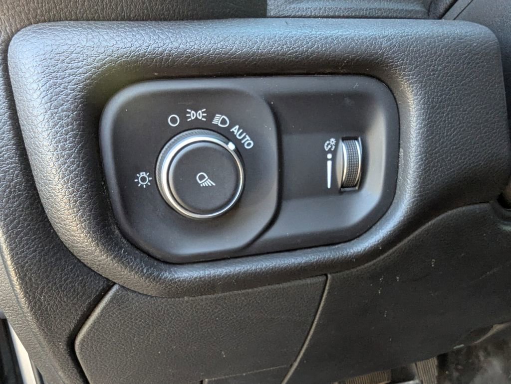 Used 2023 RAM 3500 Tradesman image 13