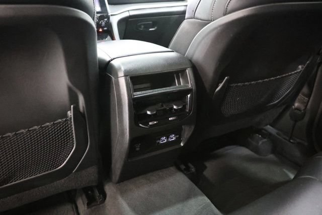 Used 2023 Jeep Grand Cherokee Altitude AWD/4WD image 30