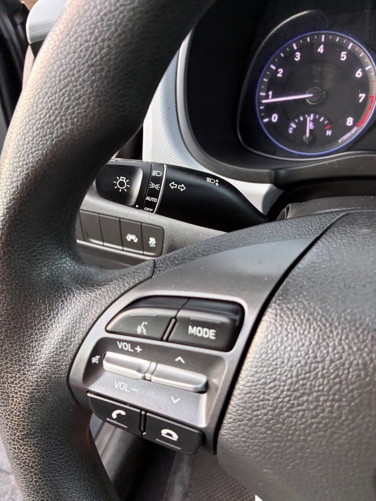 Used 2021 Hyundai Kona SE FWD image 26
