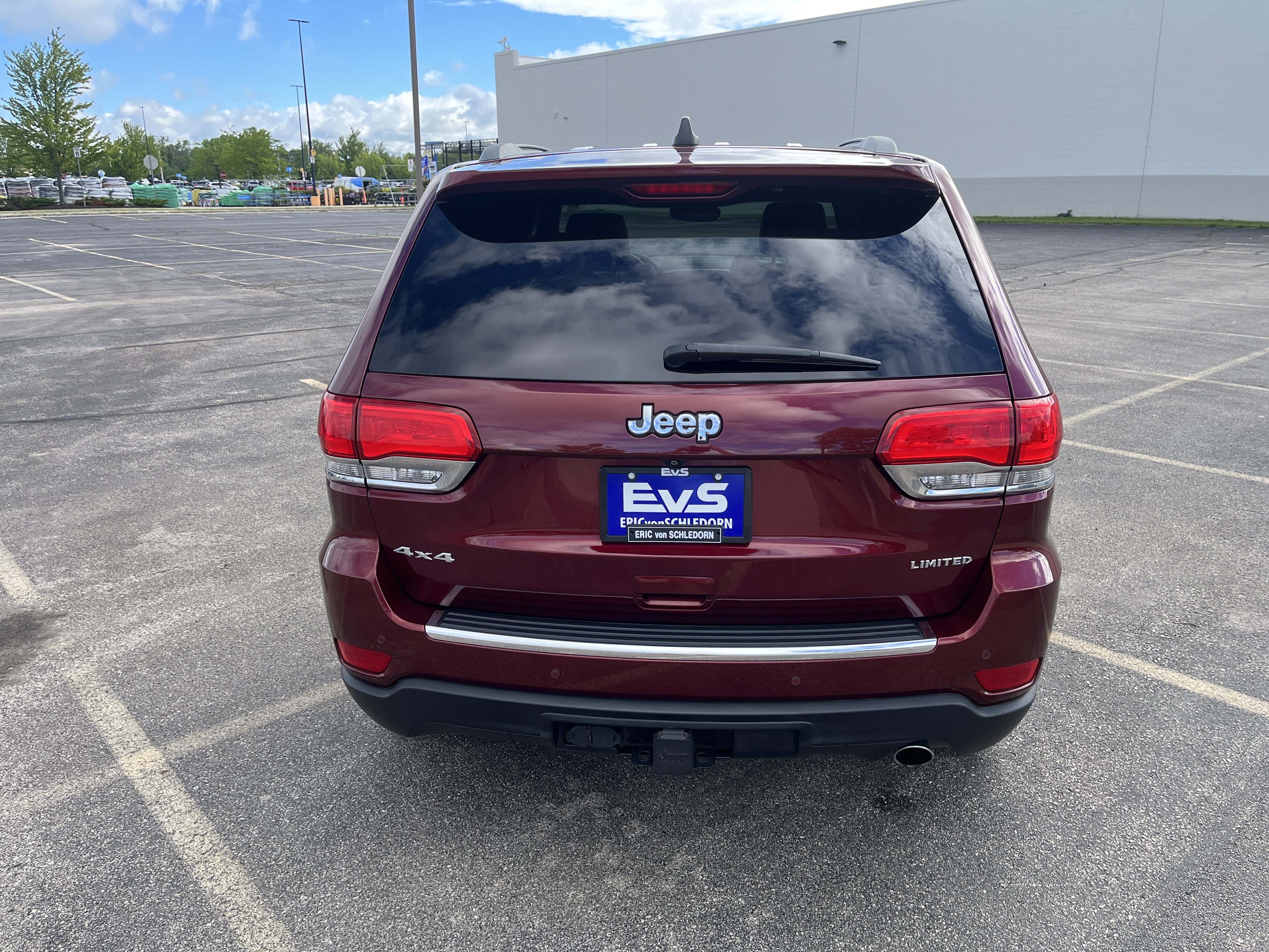 Used 2018 Jeep Grand Cherokee Limited w/ Trailer Tow Group IV AWD/4WD image 6