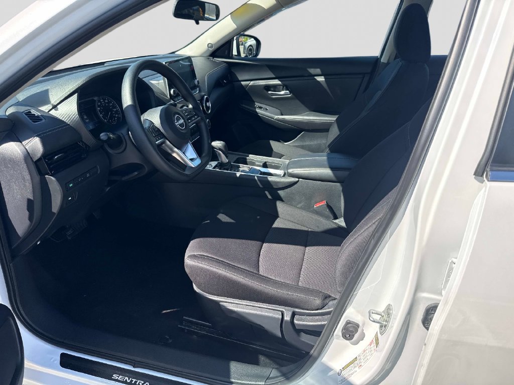 Certified 2024 Nissan Sentra SV FWD image 18