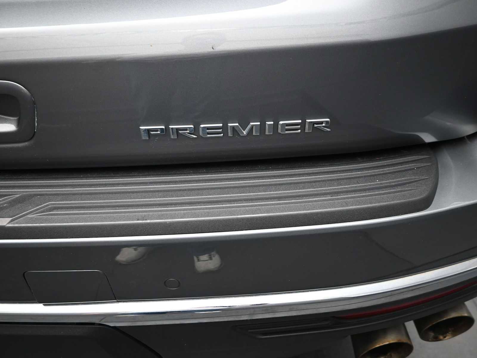 Used 2021 Chevrolet Tahoe Premier AWD/4WD image 42