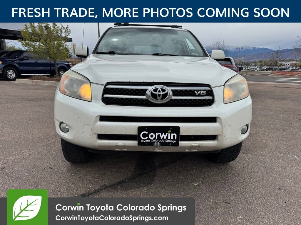 Used 2008 Toyota RAV4 Limited image 2