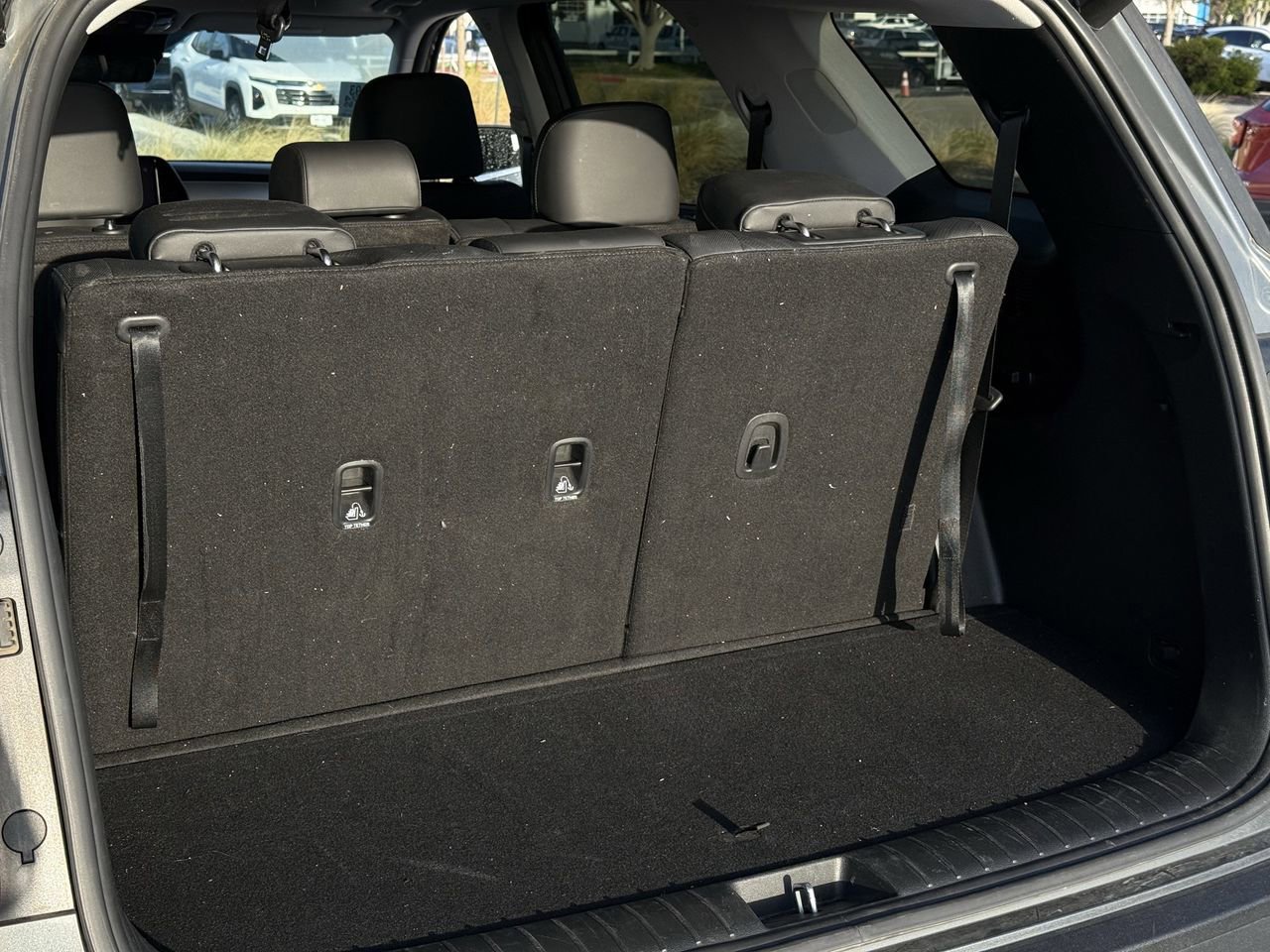 Used 2024 Hyundai Palisade SEL FWD image 26