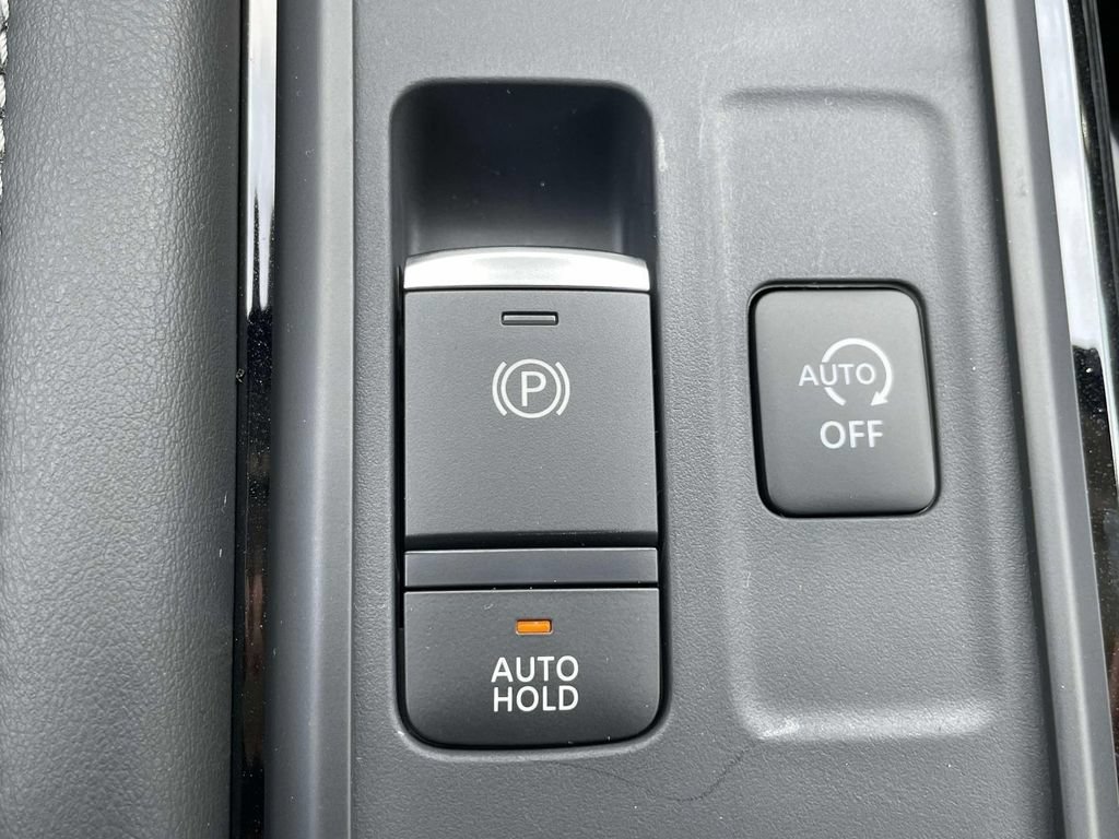 New 2026 Nissan Pathfinder SV AWD/4WD image 30
