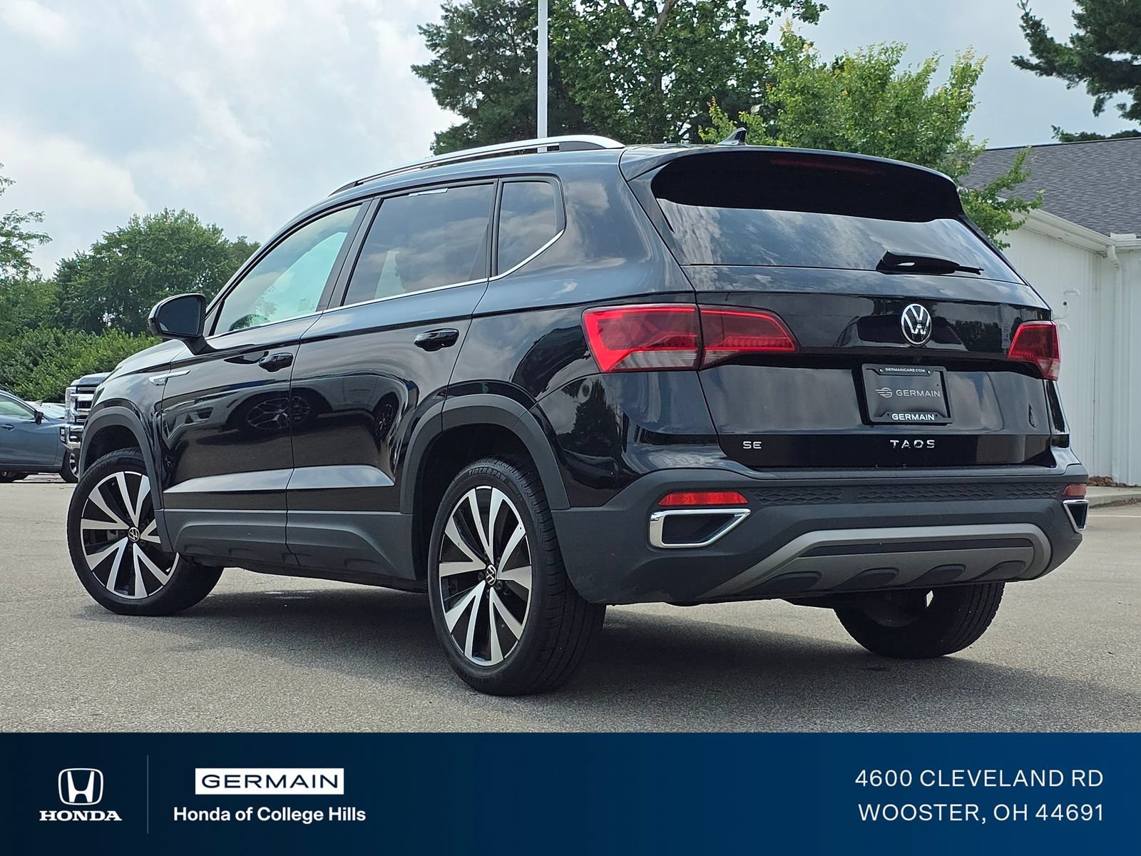 Used 2024 Volkswagen Taos SE FWD image 15