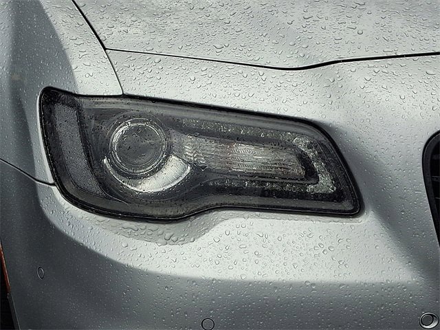 Used 2023 Chrysler 300 Touring L w/ Popular Equipment Group image 4