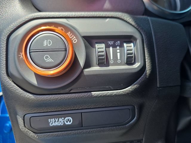 Used 2022 Jeep Gladiator Mojave w/ Cold Weather Group AWD/4WD image 26