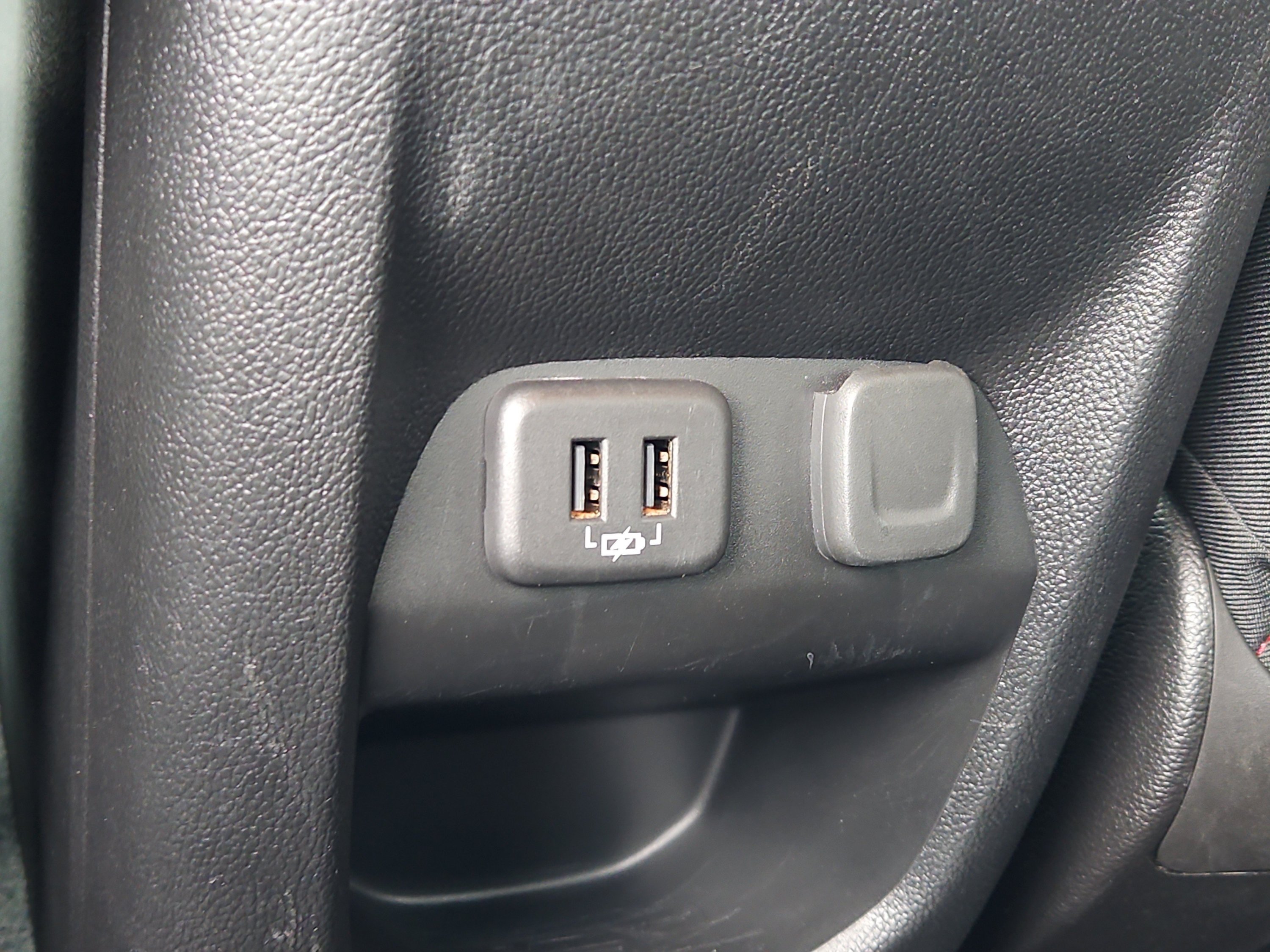 Used 2019 GMC Canyon All Terrain w/ Trailering Package AWD/4WD image 15