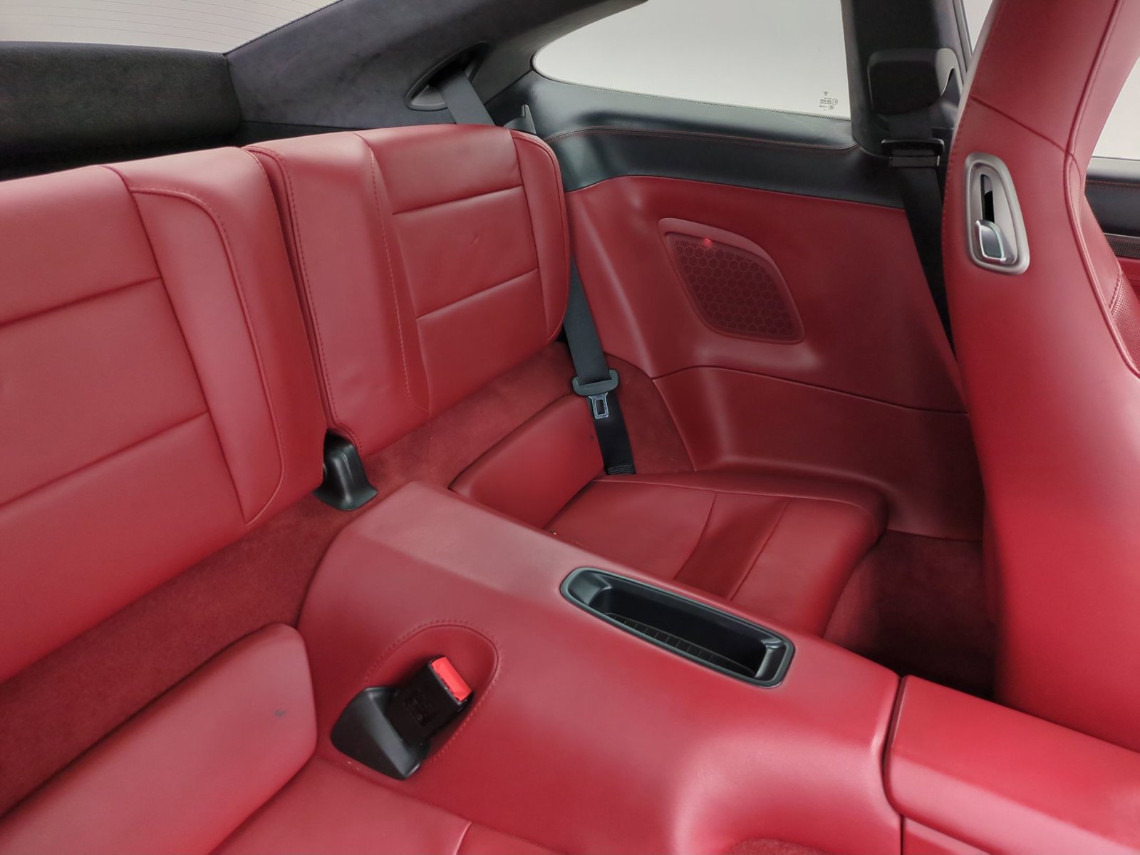 Used 2015 Porsche 911 Carrera 4S image 22