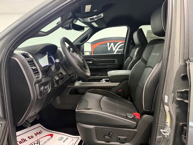New 2026 RAM 2500 Laramie w/ Night Edition AWD/4WD image 10