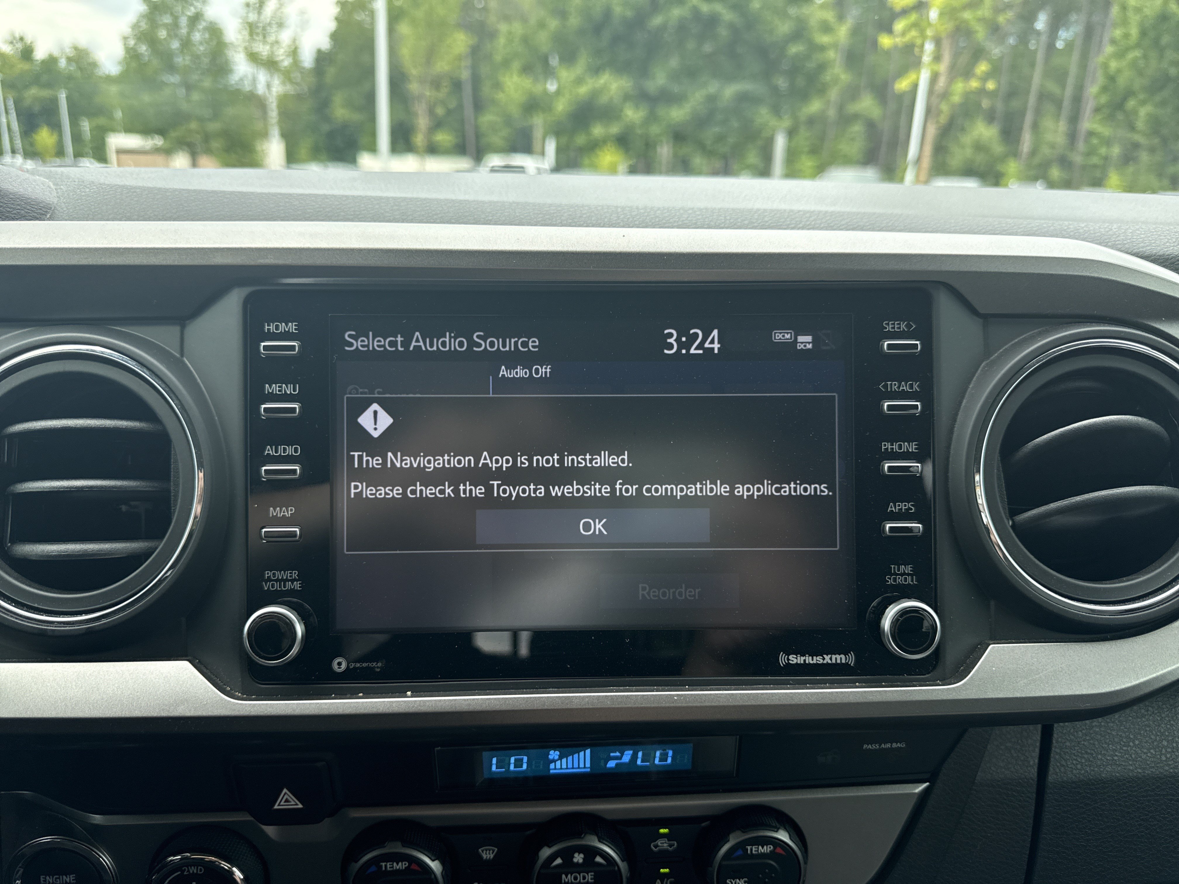 Used 2023 Toyota Tacoma SR5 w/ Technology Package AWD/4WD image 27