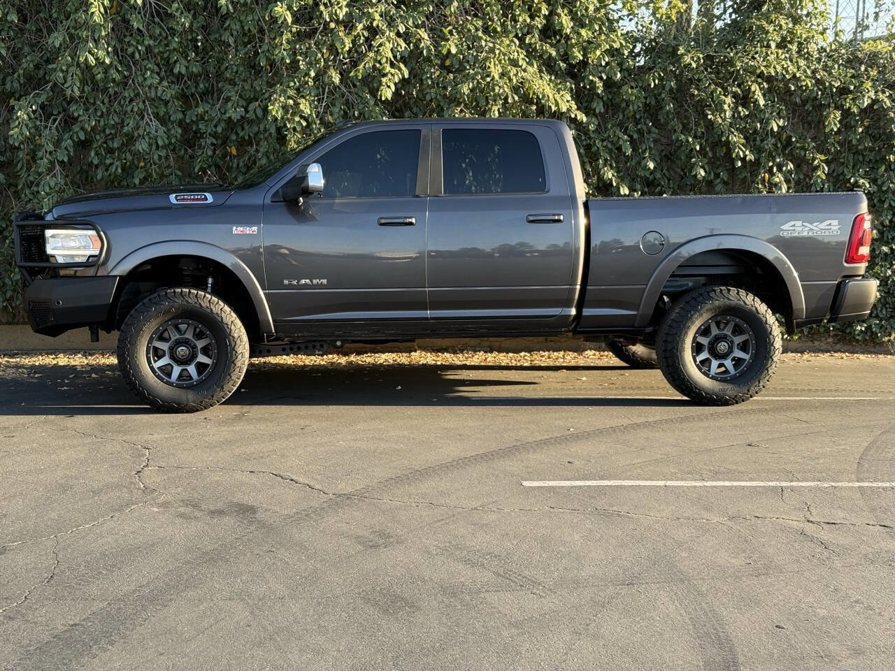 Used 2019 RAM 2500 Laramie image 6