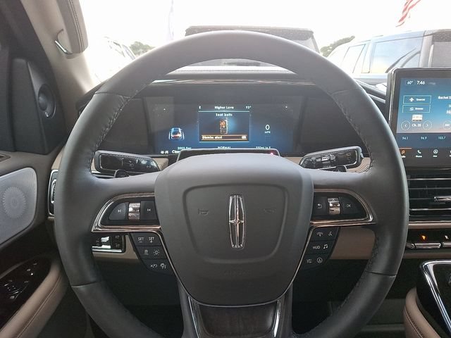 New 2024 Lincoln Navigator L Reserve AWD/4WD image 9