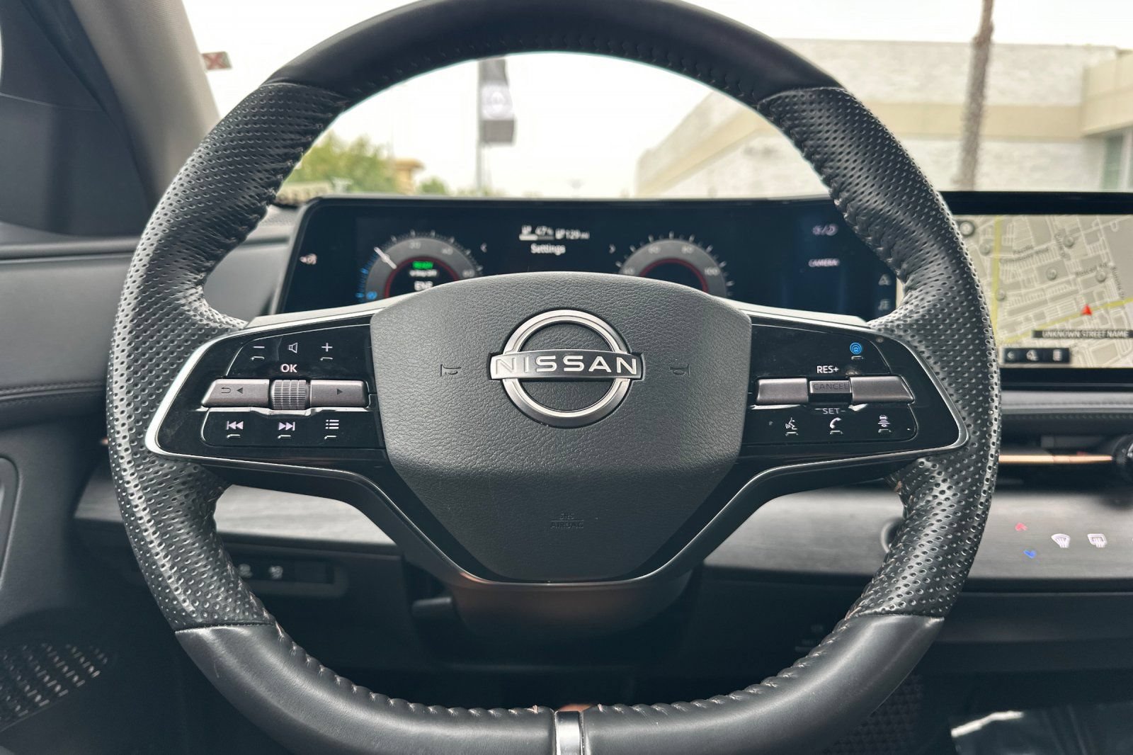 Certified 2024 Nissan Ariya AWD image 27