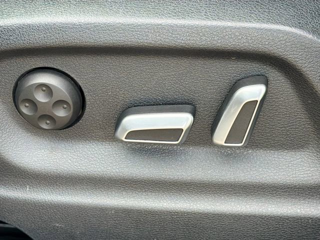 Used 2017 Audi Q5 2.0T Premium Plus w/ Technology Package image 25