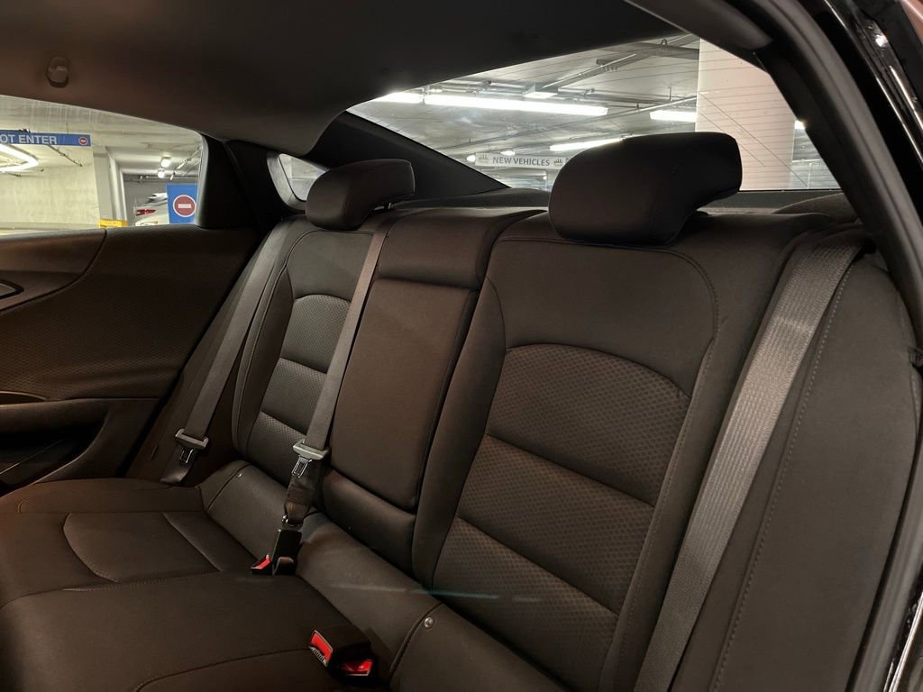 Used 2020 Chevrolet Malibu LT image 17