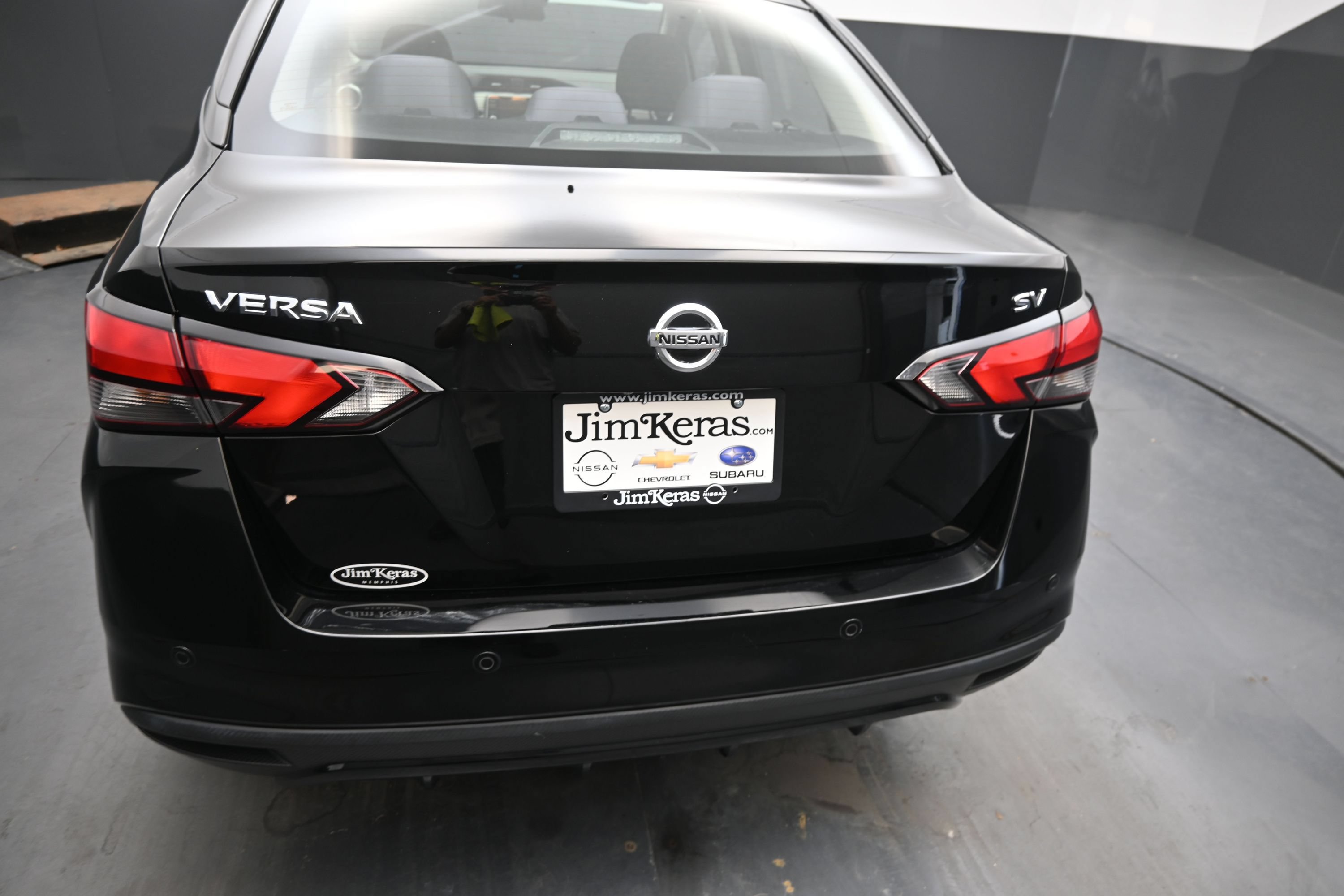 Used 2021 Nissan Versa SV FWD image 12