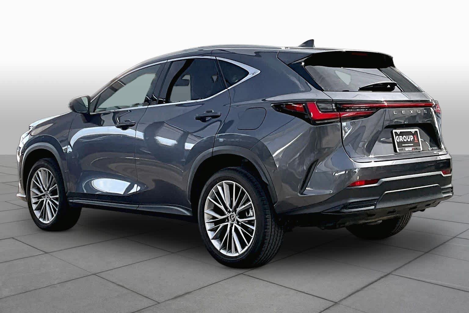 Used 2022 Lexus NX 350 AWD image 12