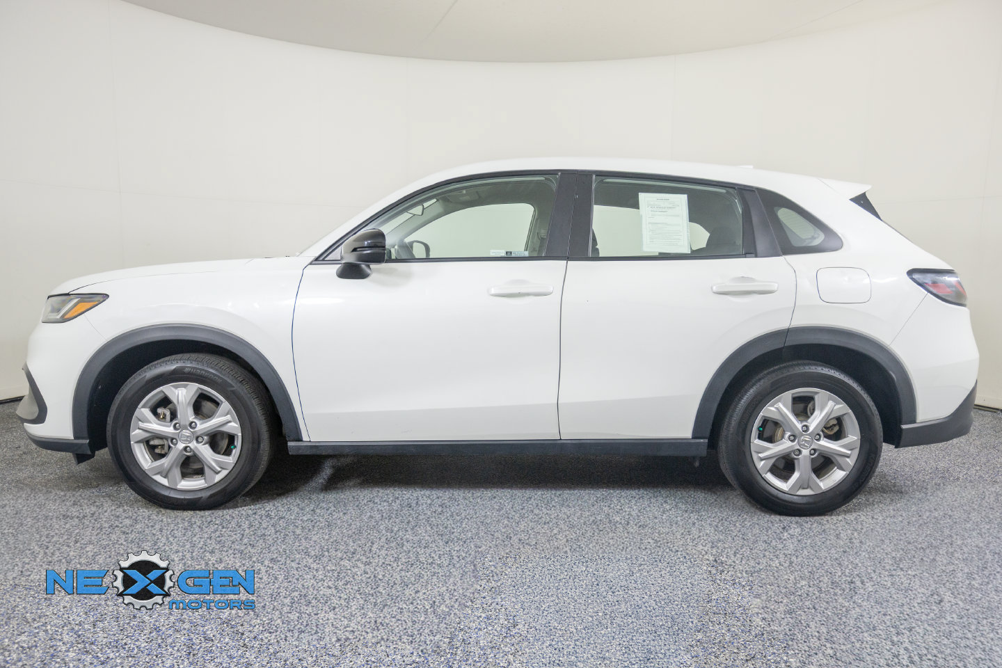 Used 2024 Honda HR-V LX image 26