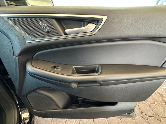 Certified 2024 Ford Edge SEL w/ Convenience Package AWD/4WD image 23