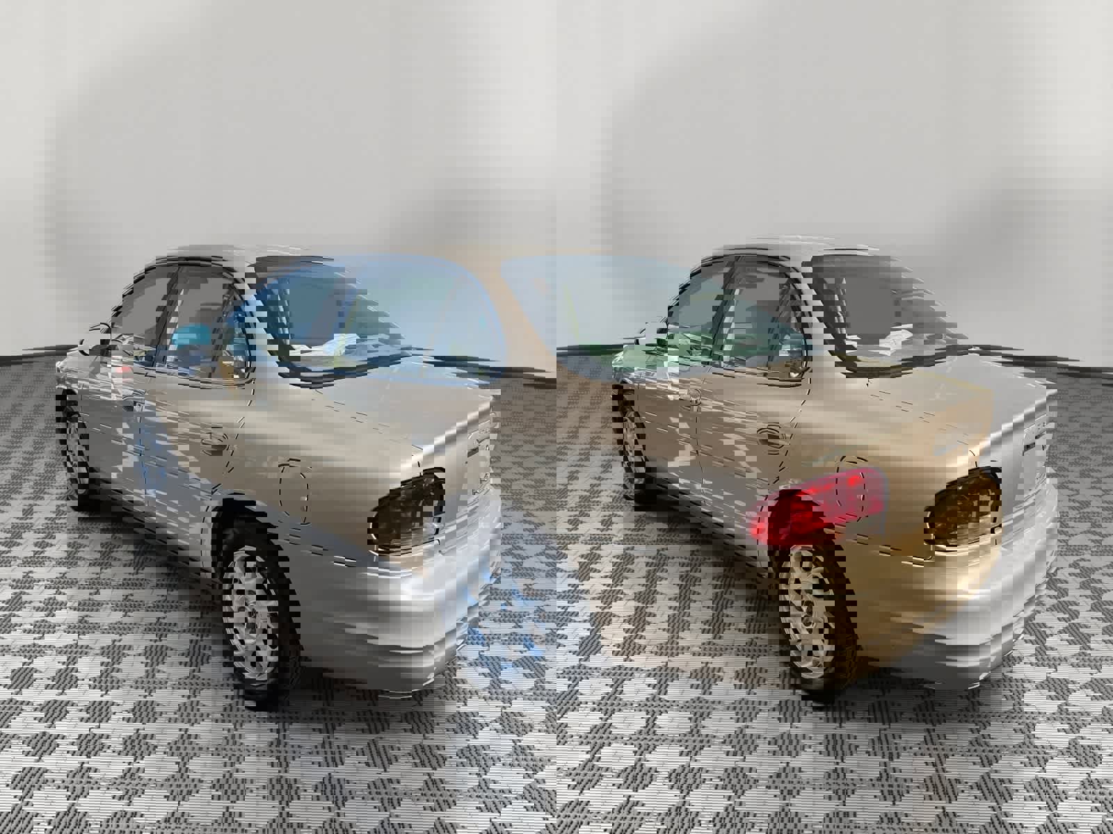 Used 2001 Oldsmobile Intrigue GX w/ Driver Control Pkg image 5