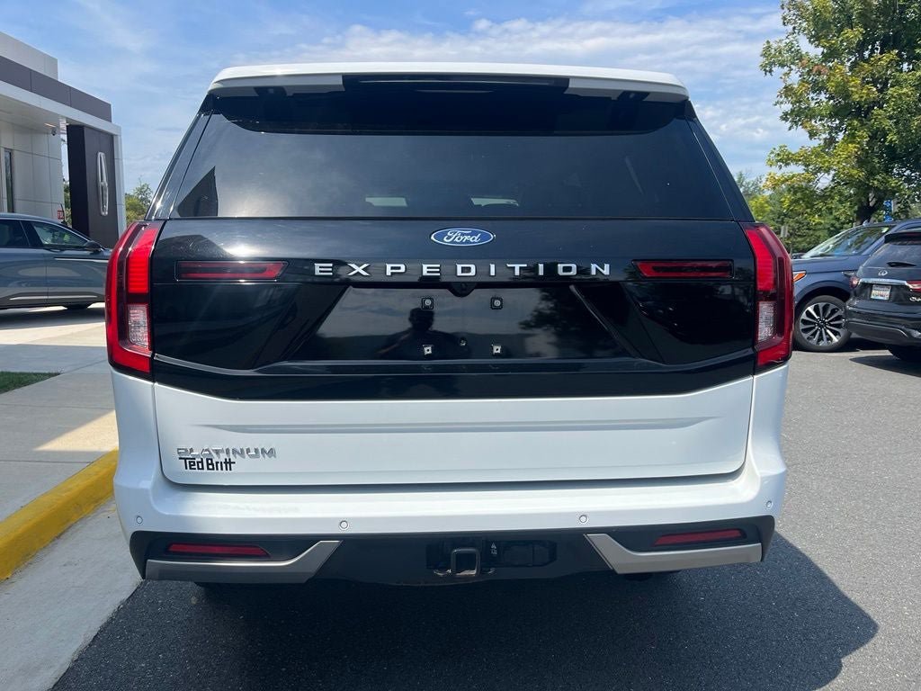 Certified 2025 Ford Expedition Platinum AWD/4WD image 8